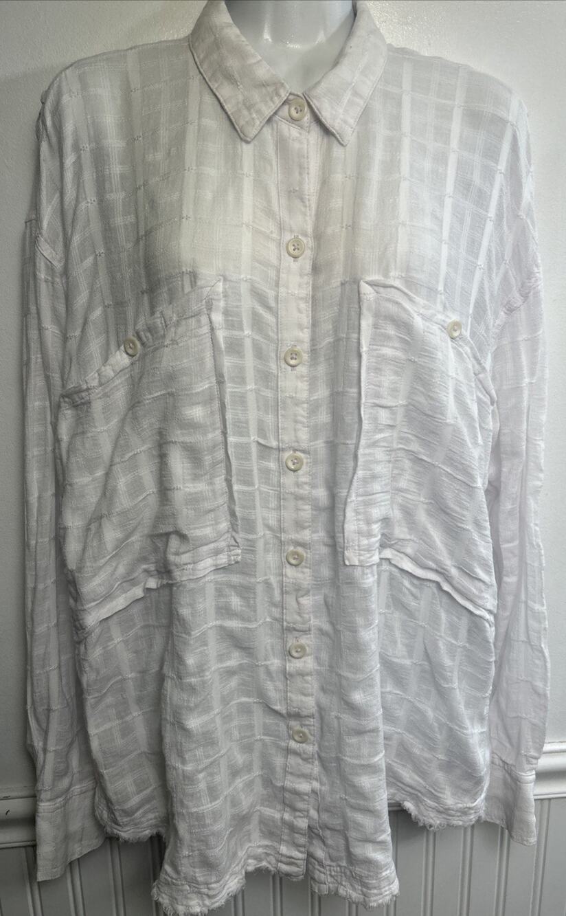 Free People Tunic Top M White Lightweight Gauze Raw Hem Button Up Beach Boho